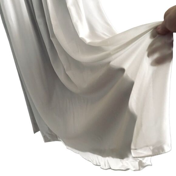 Lavetir Silver Chiffon V-Neck Long Formal A-Line Dress Lace Up Back Size Small - Picture 8 of 14